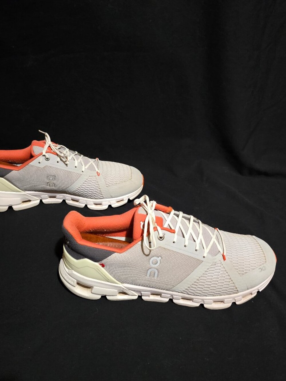 On Running 21.99032 Men's Cloudflyer - Glacier Flame - Sz12.5M